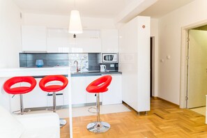 In-room dining - Hotel B-Elite (Budva)