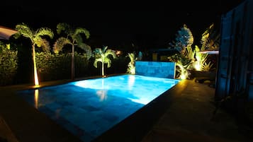 Piscina all'aperto