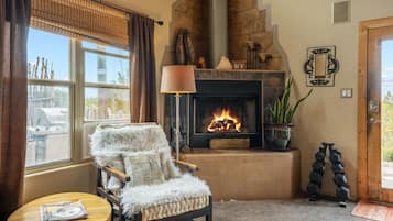 TV connectée, cheminée