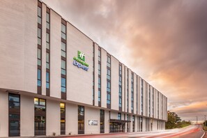 Exterior - Holiday Inn Express Erlangen by IHG (Erlangen)