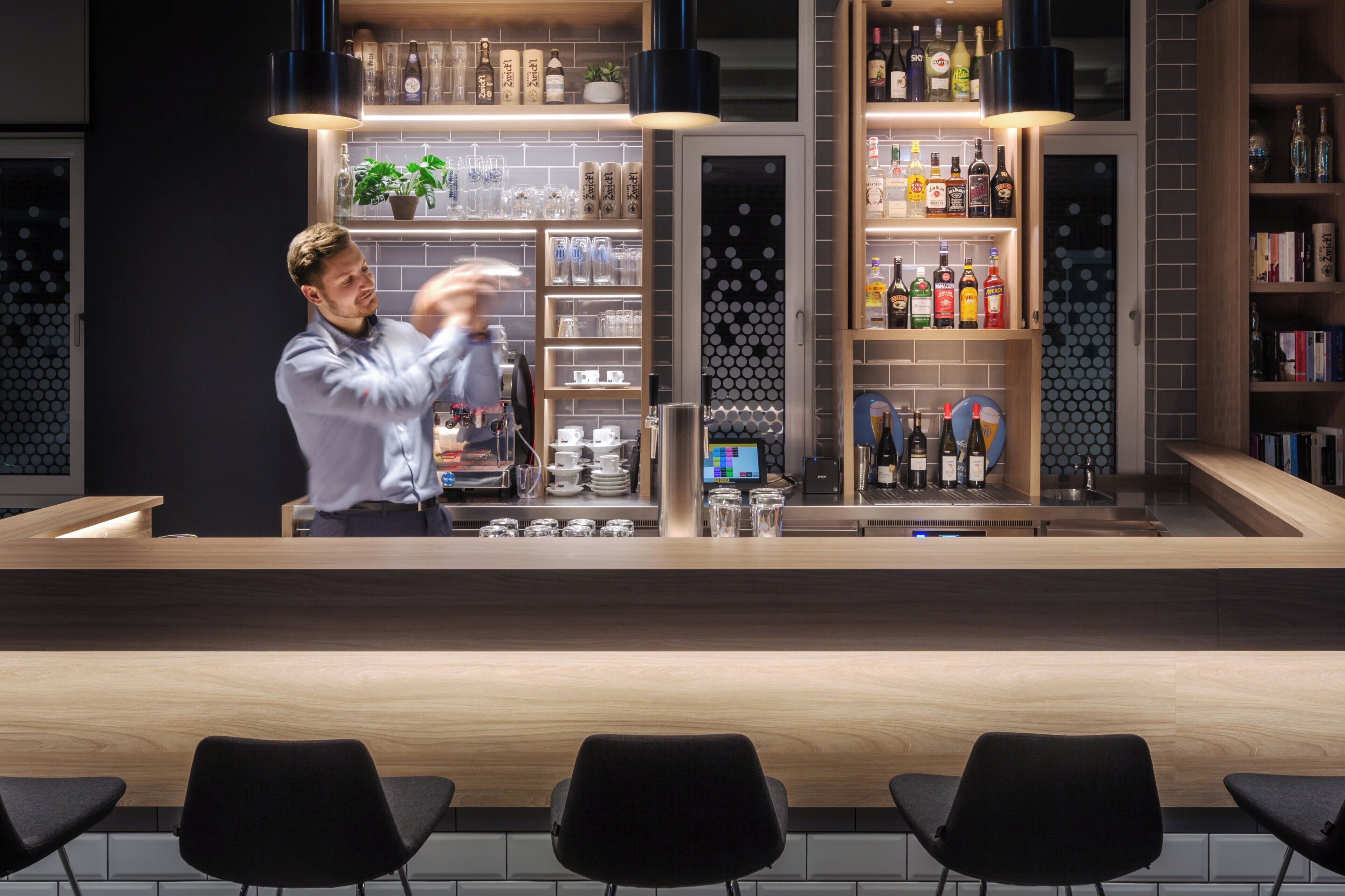 Bar (en la propiedad)