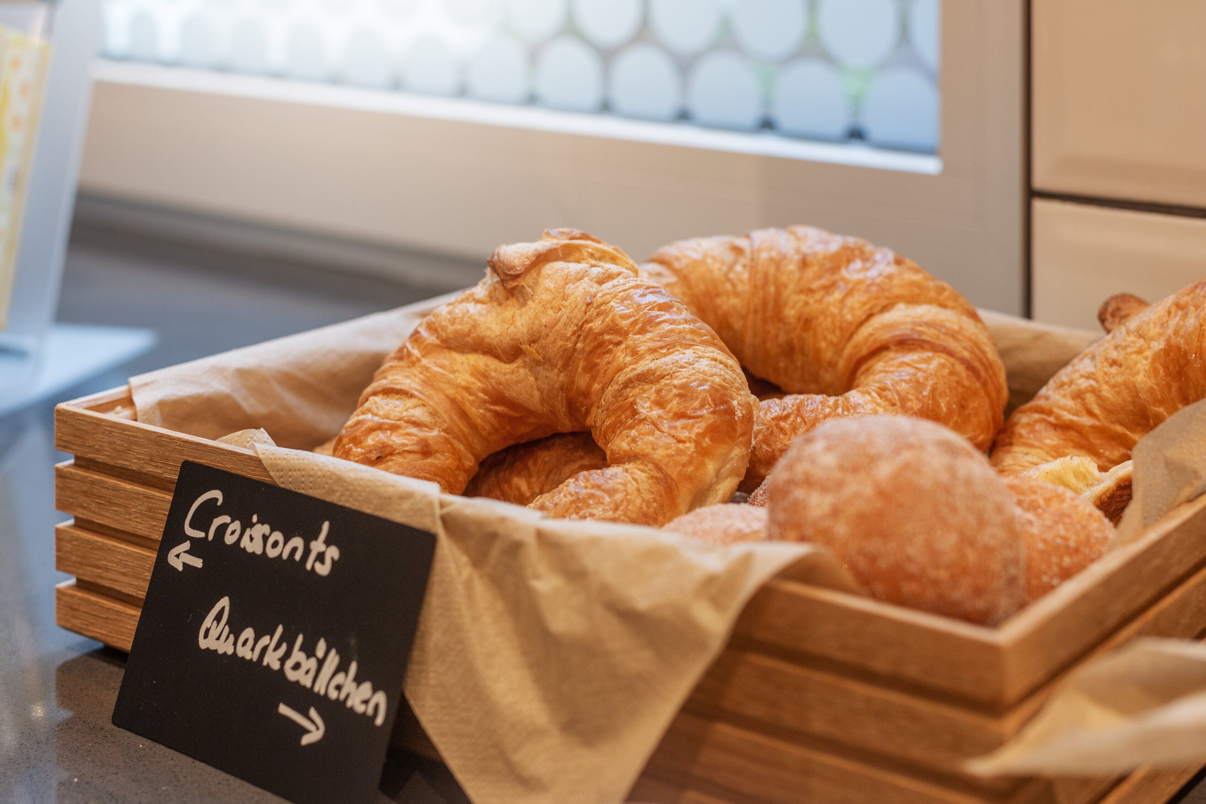 Free daily self-serve breakfast