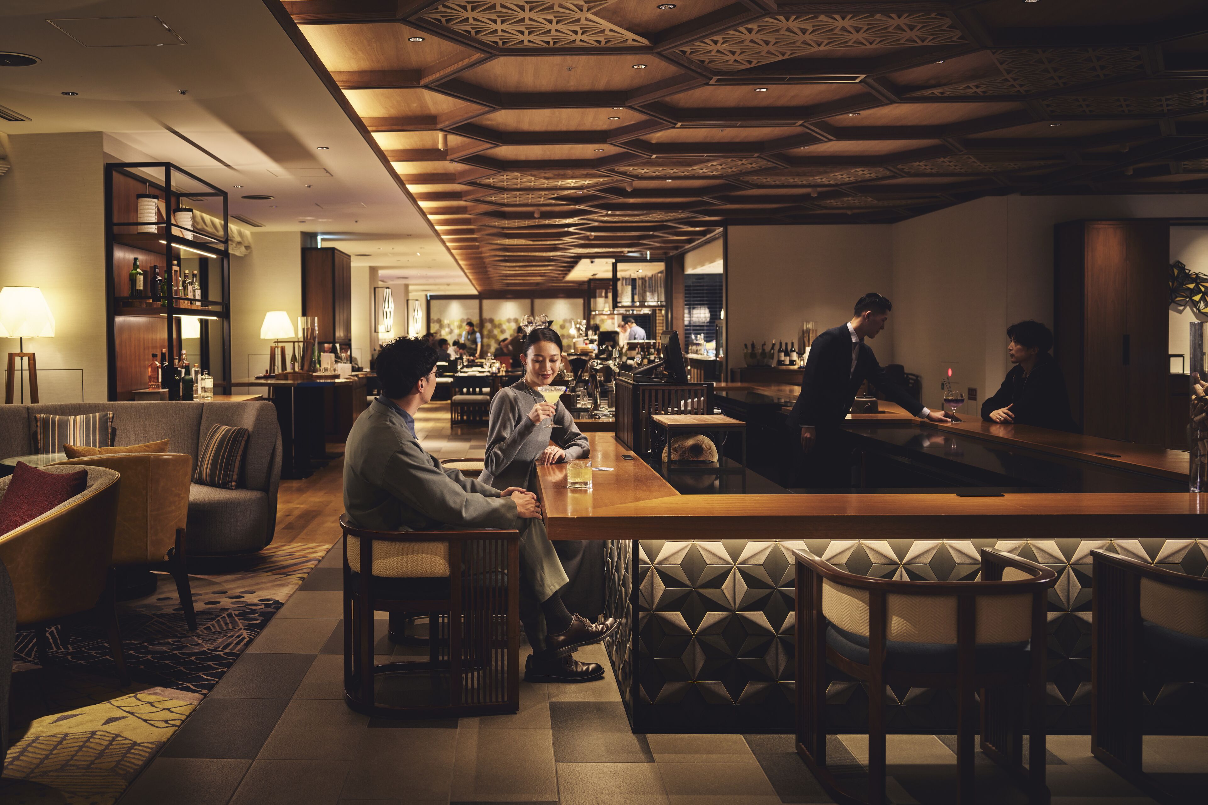 Bar (trong khuôn viên)