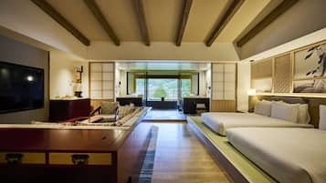 Suite, 2 Twin Beds, River View (Private Hot Spring) | Down comforters, minibar, in-room safe, individually decorated