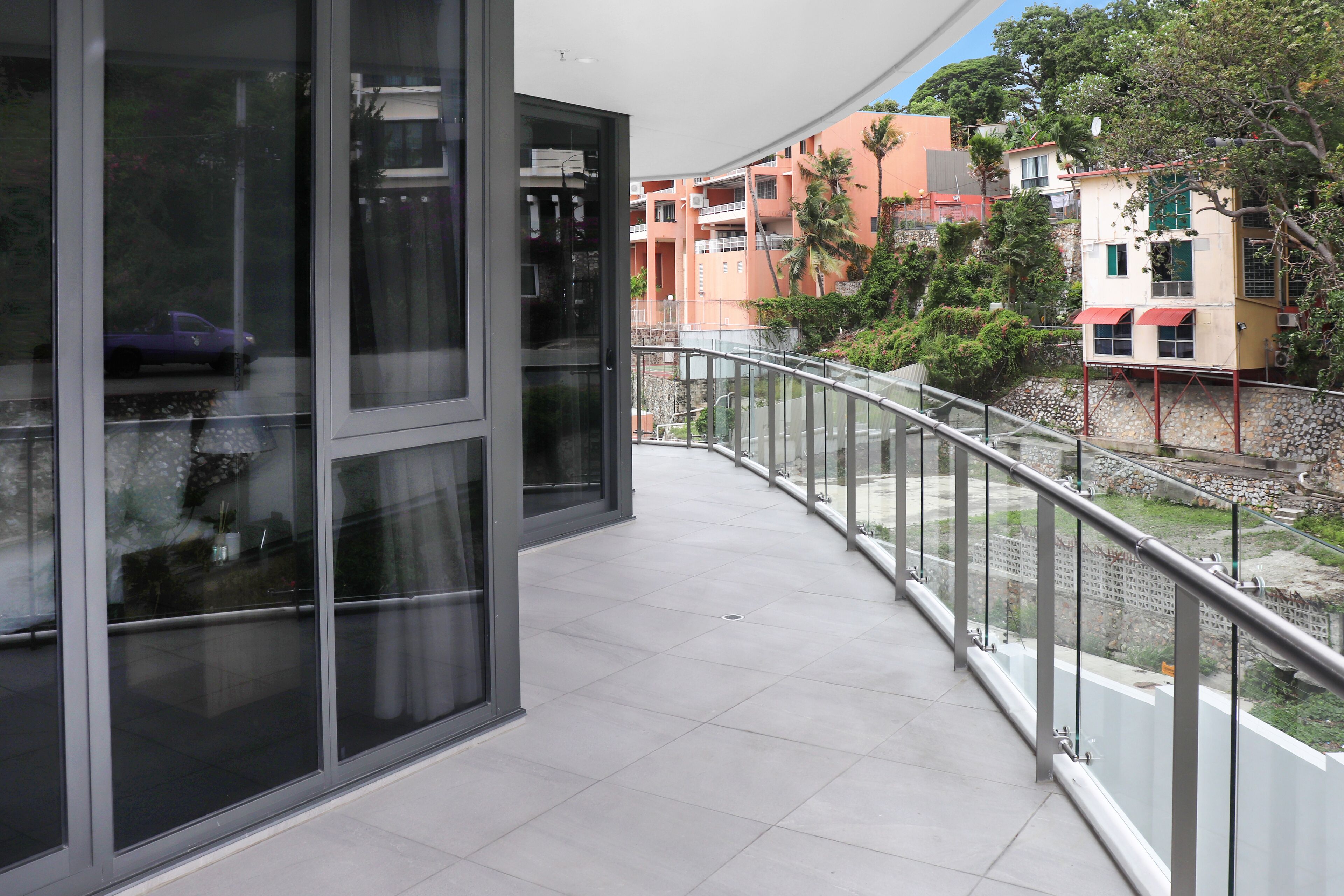 1 bedroom, egyptian cotton sheets, premium bedding, down duvets