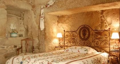 Maison rurale (loyer complet), 3 chambres, 4 WC, 6 adultes + 2 enfants