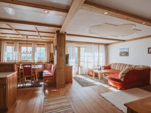 TV - Lena Top 1 by Interhome (Königsleiten)