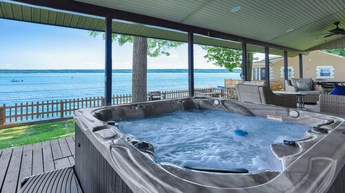 Sweet Water: Spectacular View!