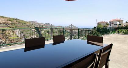 Huvilat Quinta da Lapa 2. Villa. Lämmitetty uima-allas. WiFi