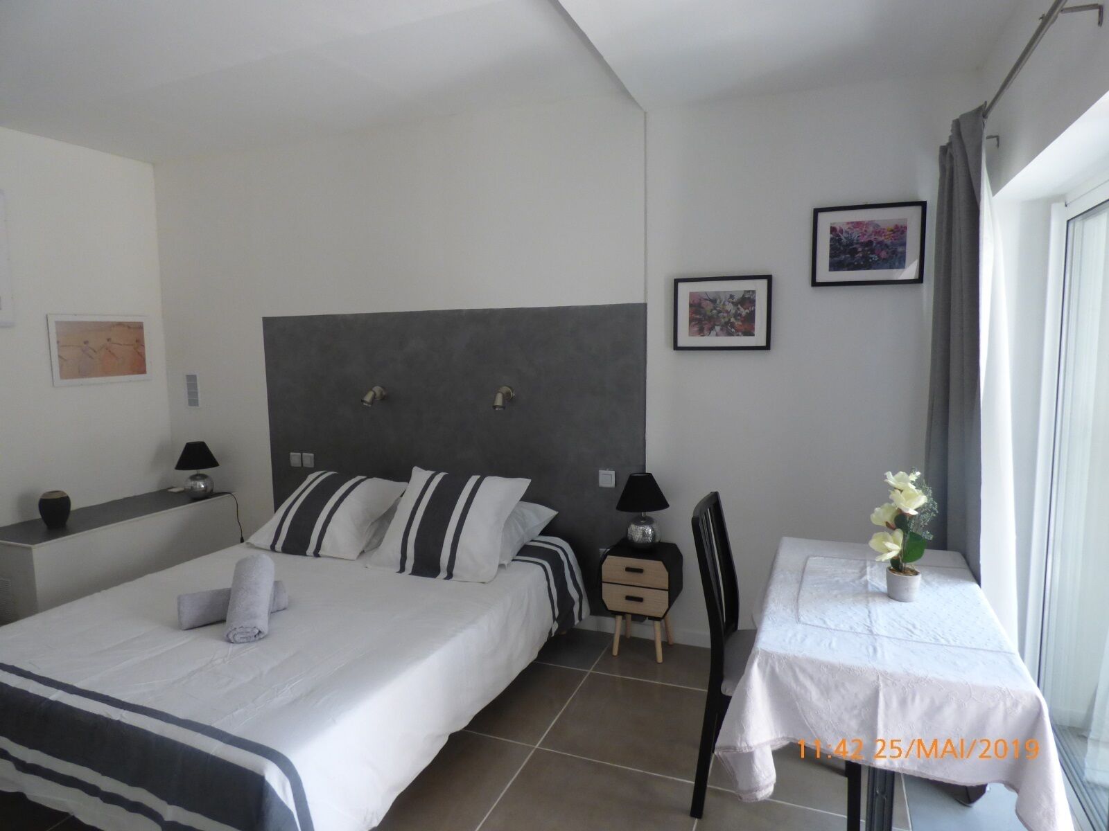 1 dormitorio, wifi gratis, ropa de cama y accesible en silla de ruedas