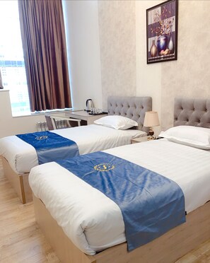 Kahden hengen standard-huone (kaksi sänkyä) | Pimennysverhot, silitysrauta/-lauta, ilmainen Wi-Fi, vuodevaatteet