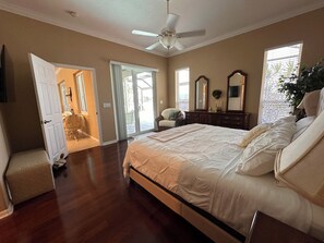 3 chambres, fer et planche à repasser, Wi-Fi gratuit, draps fournis