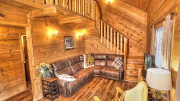 Smart TV, fireplace, DVD player