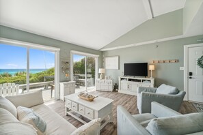 TV, lettore DVD, studio