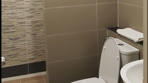 Bathroom - Home lake view (Khon Kaen)