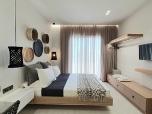 Luxe beddengoed, bedden met traagschuimmatrassen, een kluis op de kamer