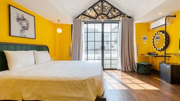 Superior Double Room, City View | Premium bedding, down comforters, pillowtop beds, minibar