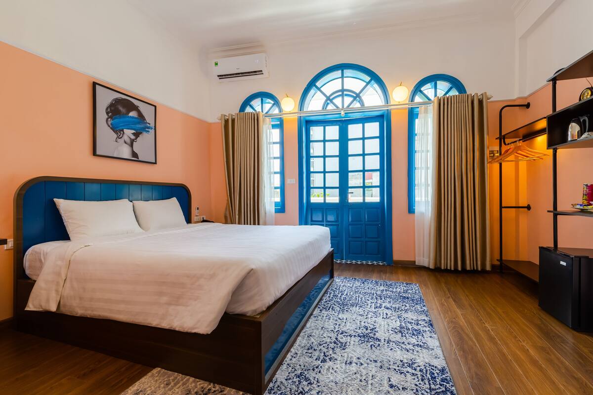 Superior Double Room, City View | Premium bedding, down duvets, pillow-top beds, minibar