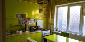 Free daily English breakfast - El Hostel (Osh)