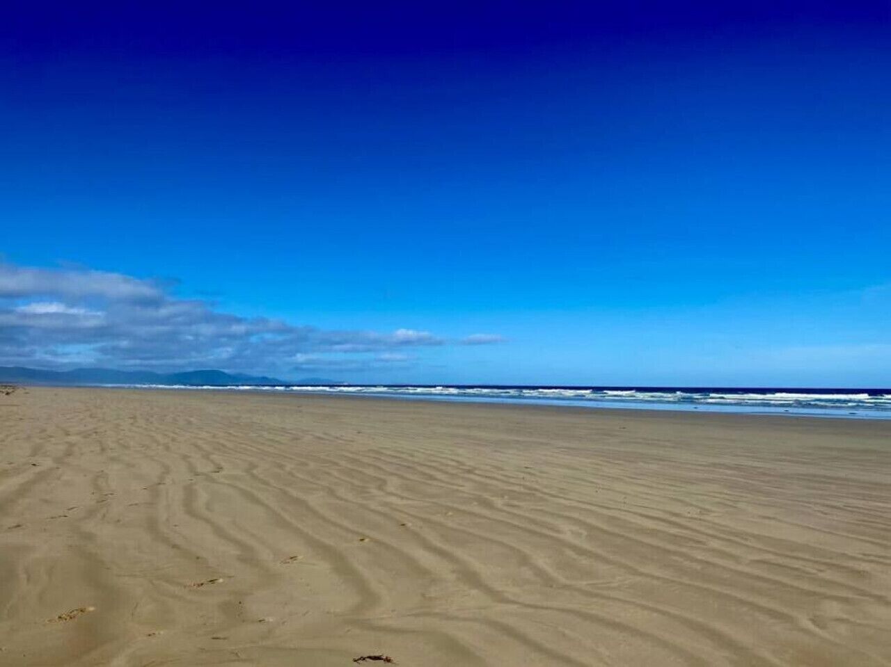 靠近海滩