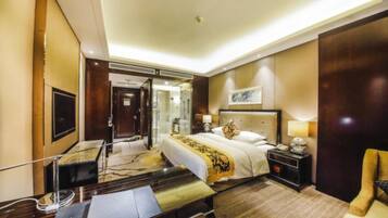 Double Room, River View | Desk, blackout drapes, iron/ironing board, free WiFi