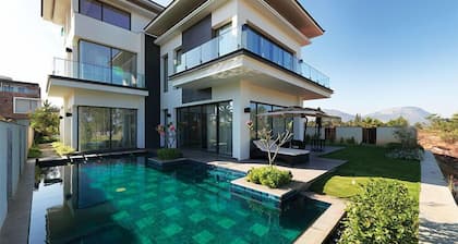 Prestige Golfshire Club