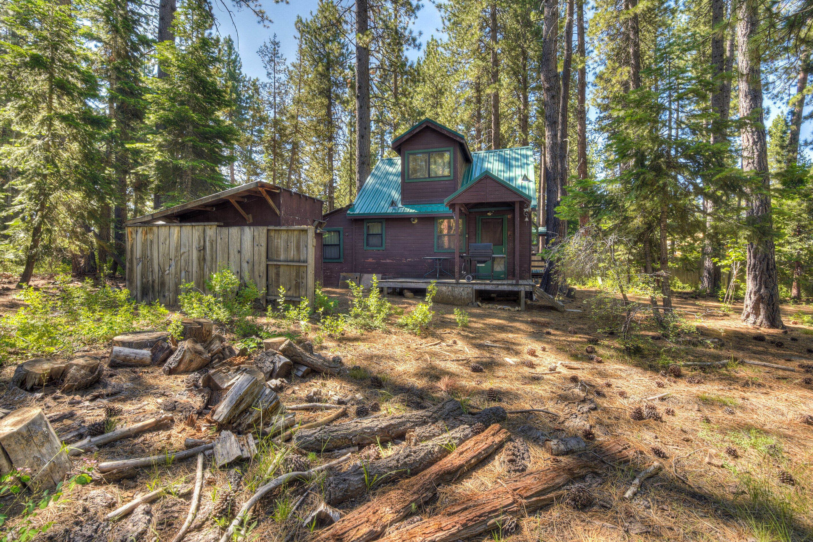 Moonlight Cove | Only One Block to Tahoe Beaches, Golf & More