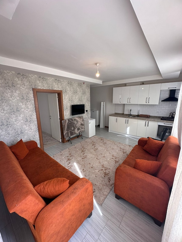 Apartment, 1 Bedroom | Living area