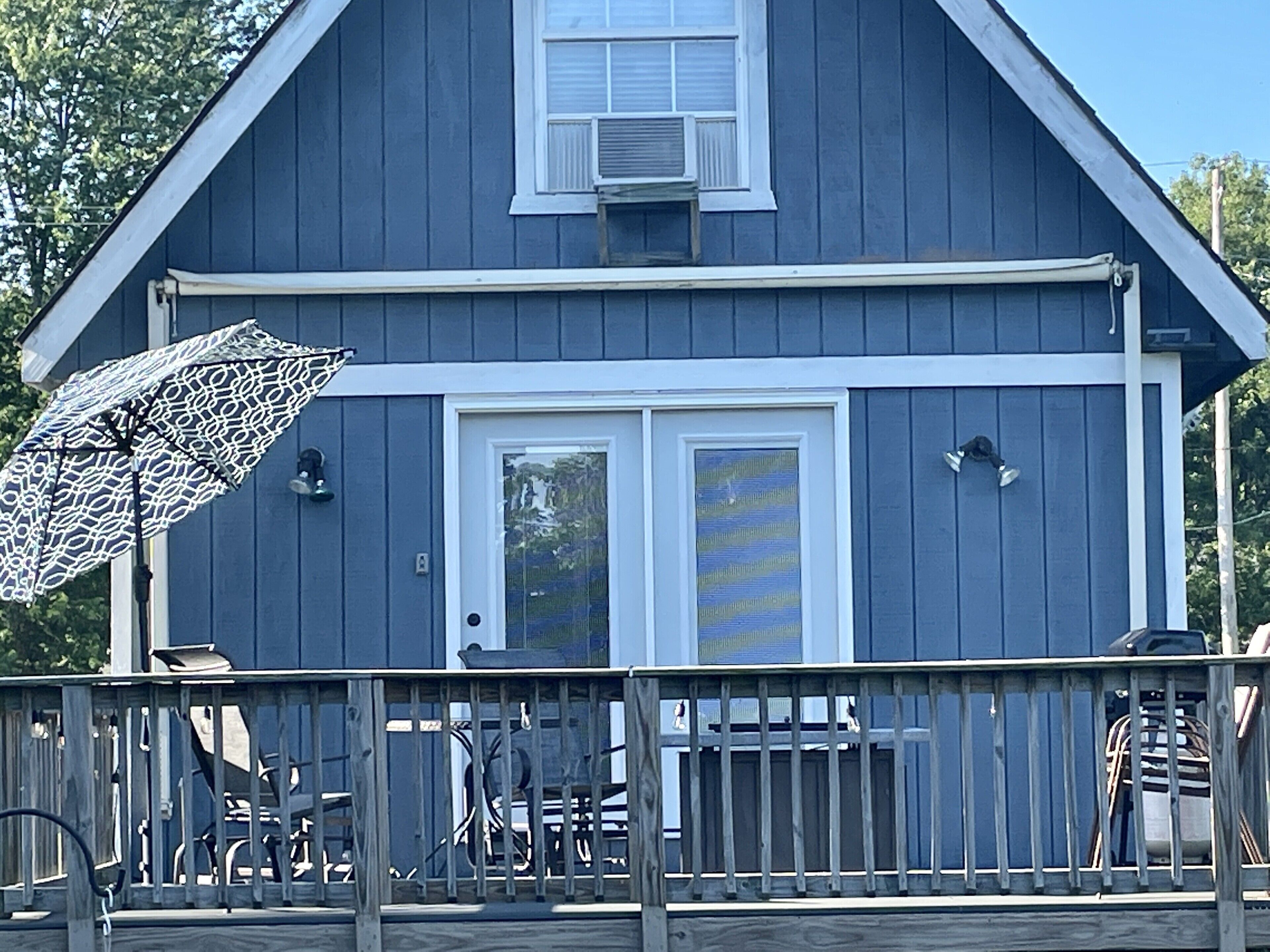 Beautiful Island Cottage on Middle Bass Island, Island Time! Amazing Sunsets!