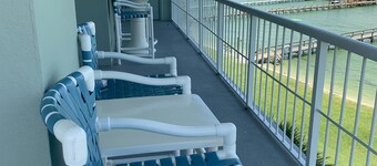 Excellent Rates, Waterfront & Many Amenities! 