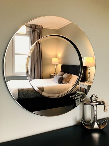 Luxury Edwardian house in Whitby with parking