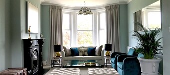 Luxury Edwardian house in Whitby with parking