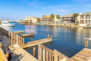 Marina - Pet-Friendly Condo with Water Views, Private Balcony & Reserved Boat Slip (Corpus Christi)