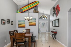 Dining - Wheelchair accessible Lakeview 4BR house with pool, spa, themed rooms, game room (Kissimmee)