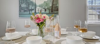 Perfect 2 BR Condo in Princeton w Parking