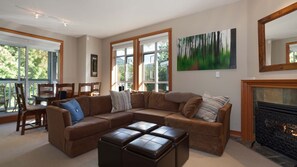 TV, fireplace, offices