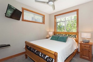 1 chambre, fer et planche à repasser, Wi-Fi, literie fournie