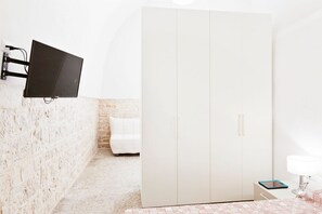Down duvets, memory-foam beds, desk, bed sheets