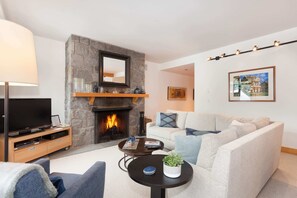 TV, fireplace, offices