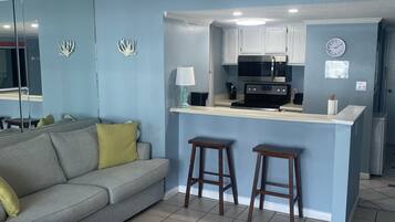 Smart TV, DVD player