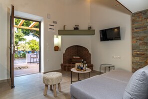 1 chambre, fer et planche à repasser, Wi-Fi gratuit, draps fournis