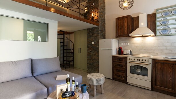 Living area - Casa Kariki - a traditional house in Psinthos (Rhodes)