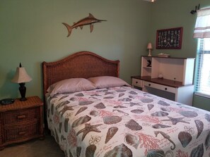 2 bedrooms, free WiFi, bed sheets - The Chill Shell Casita- 3 DD (Laguna Vista)