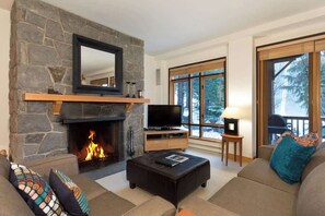 TV, fireplace, offices