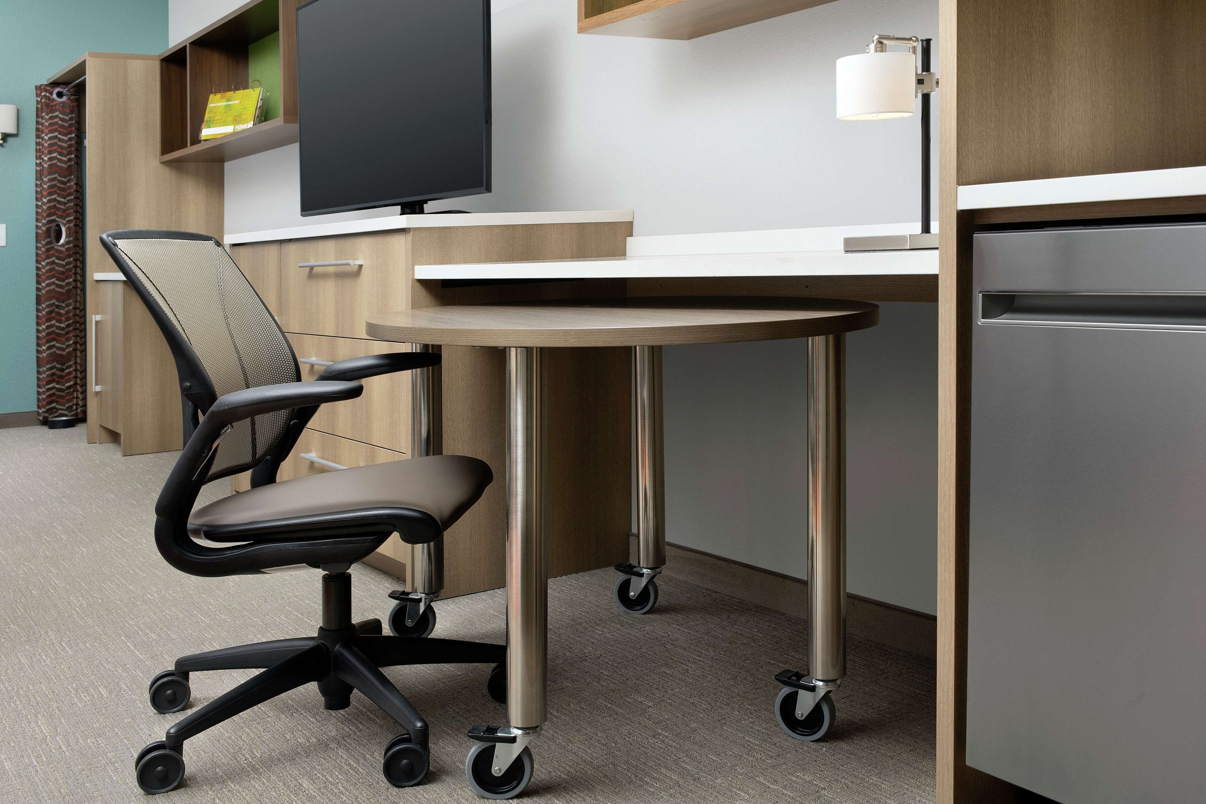 premium bedding, in-room safe, desk, blackout curtains