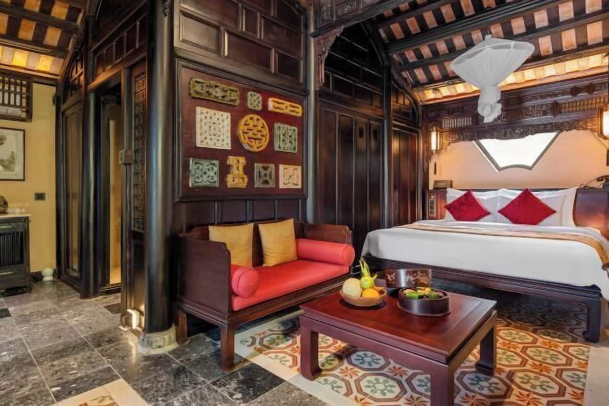 Luxe beddengoed, pillowtop-bedden, een minibar, een kluis op de kamer