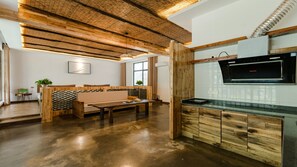 Suite Superior, 2 Tempat Tidur Double | 1 kamar tidur dan didekorasi berbeda-beda
