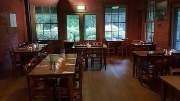 Breakfast, lunch, dinner served; garden views