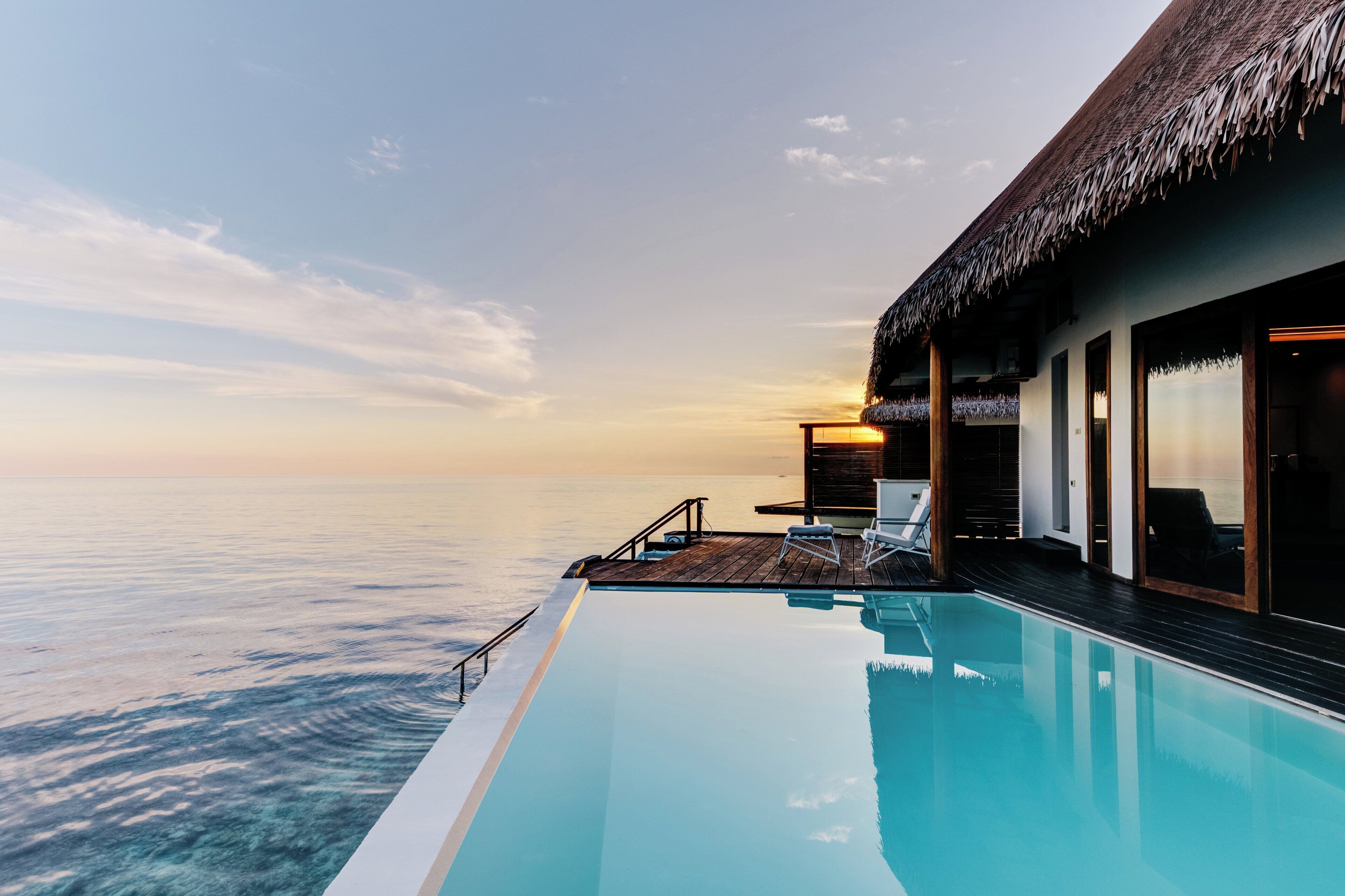 water suite with pool | private pool