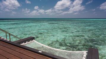 Water Bungalow | Kameruitzicht